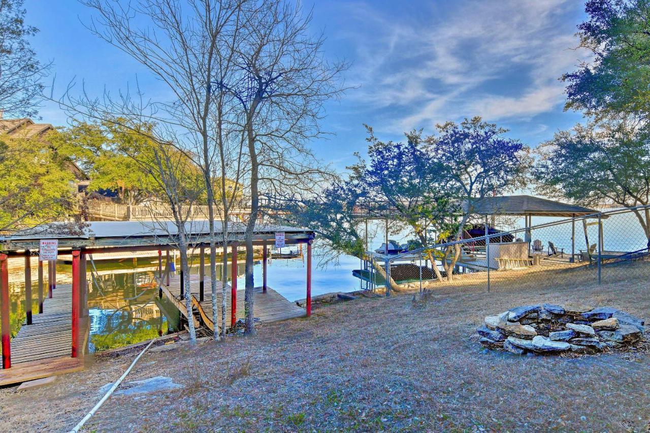 Chic Lakefront Granbury Getaway With Private Dock! Exterior photo